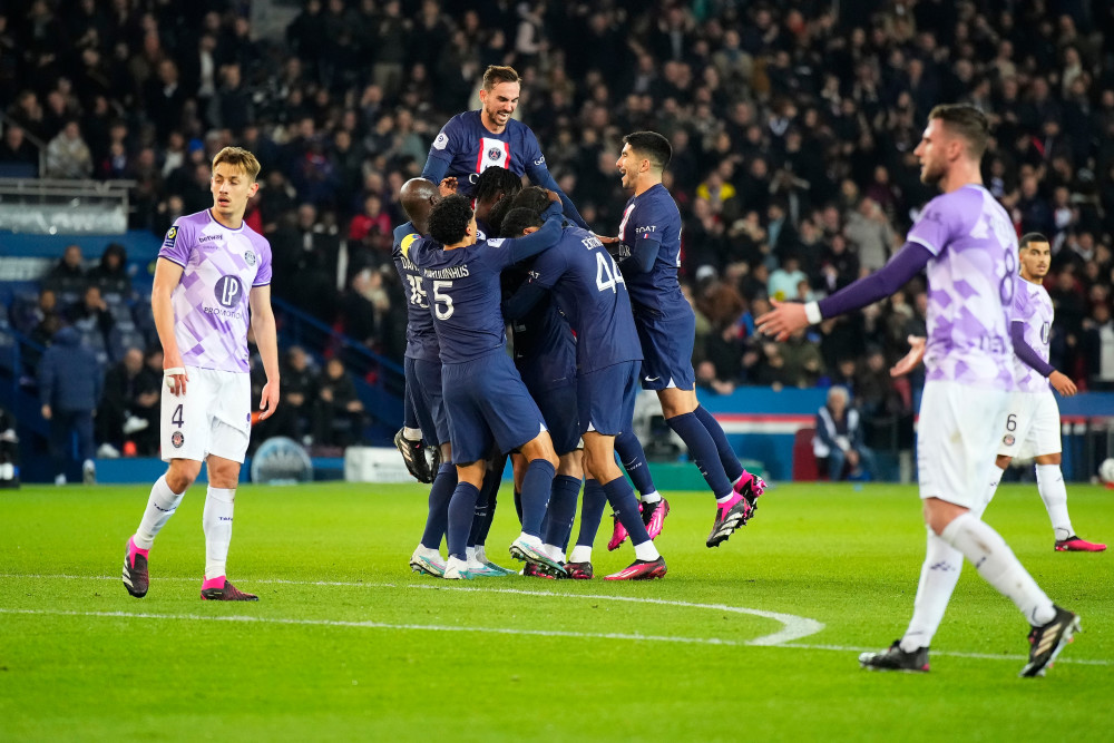  巴黎圣日耳曼替补阵容发威客场战胜图卢兹保持领先