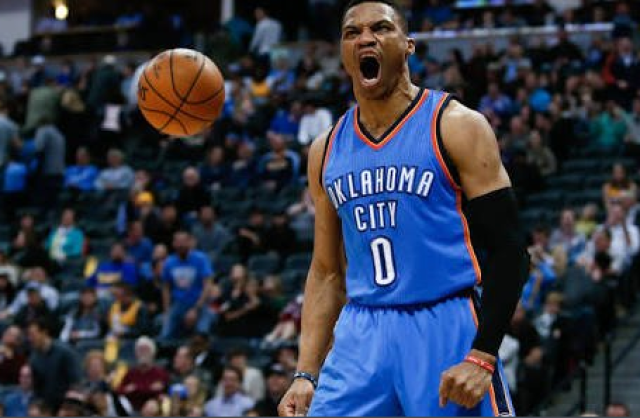  布克末节独揽15分，太阳逆转国王终结三连败