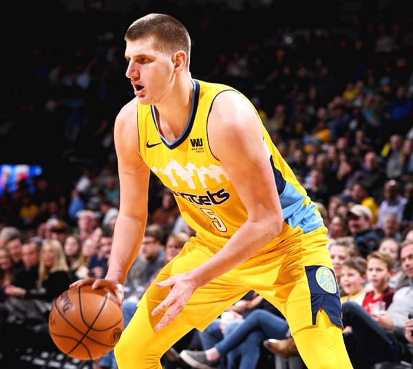  约基奇狂揽篮板统治内线带领掘金豪取五连胜